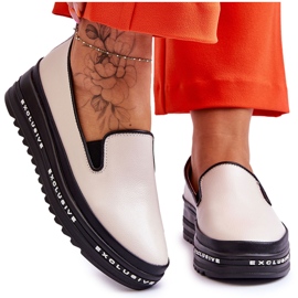 S.Barski Madeline Slip-On-Sneakers aus beigefarbenem Leder mit Plateausohle