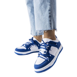 Marineblaue Sneaker von Hila weiß