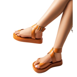 Braune Plateausandalen von Beauchamp