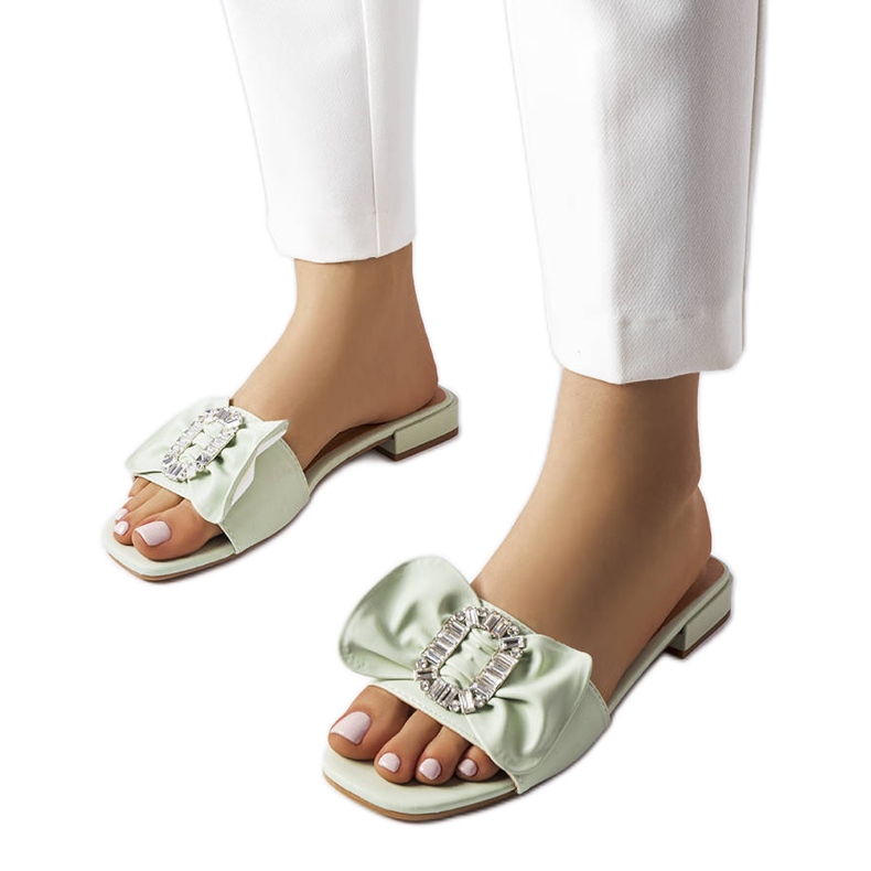 Grüne elegante Hausschuhe mit Strasssteinen von Fifi