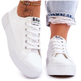 Bequeme Plateau Sneaker Lee Cooper LCW-23-31-1806L Weiß