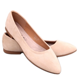 BM Keys Ballerinas aus beigefarbenem Leder mit Innensohle