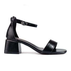 Schwarze, klassische Sandaletten mit niedrigem Absatz von Vinceza