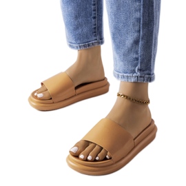 Braune Plateausandalen von Paquette