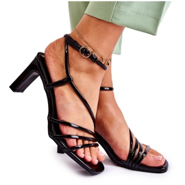 Frauen bemalt schwarze Sandalen schwarz