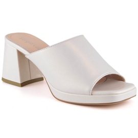 Damen-Perlensandalen am Pfosten mit Gummiband Sergio Leone KL322 beige