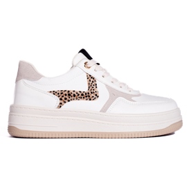 Shelovet Sneaker mit klobiger Sohle weiß