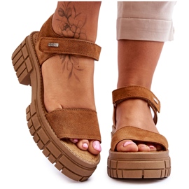 Damensandalen aus Wildleder Big Star LL276032 Kamel braun