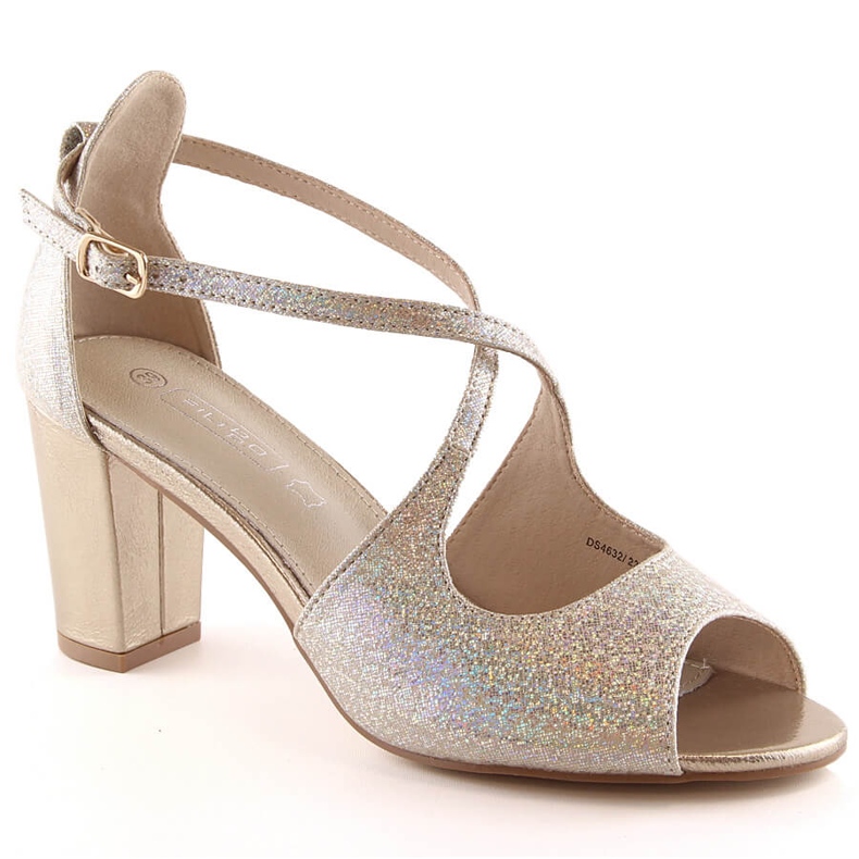 Elegante Damensandalen aus Goldbrokat auf der Post Filippo Ds 4632 golden