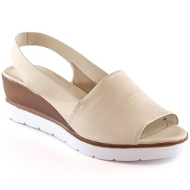 Beige Keilsandalen für Damen Potocki AD77007