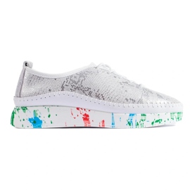 Silberne Damenlederschuhe mit farbigem Shelovet-Plateau