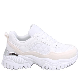 Weiße Schuhe mit Keilabsatz von Ortega