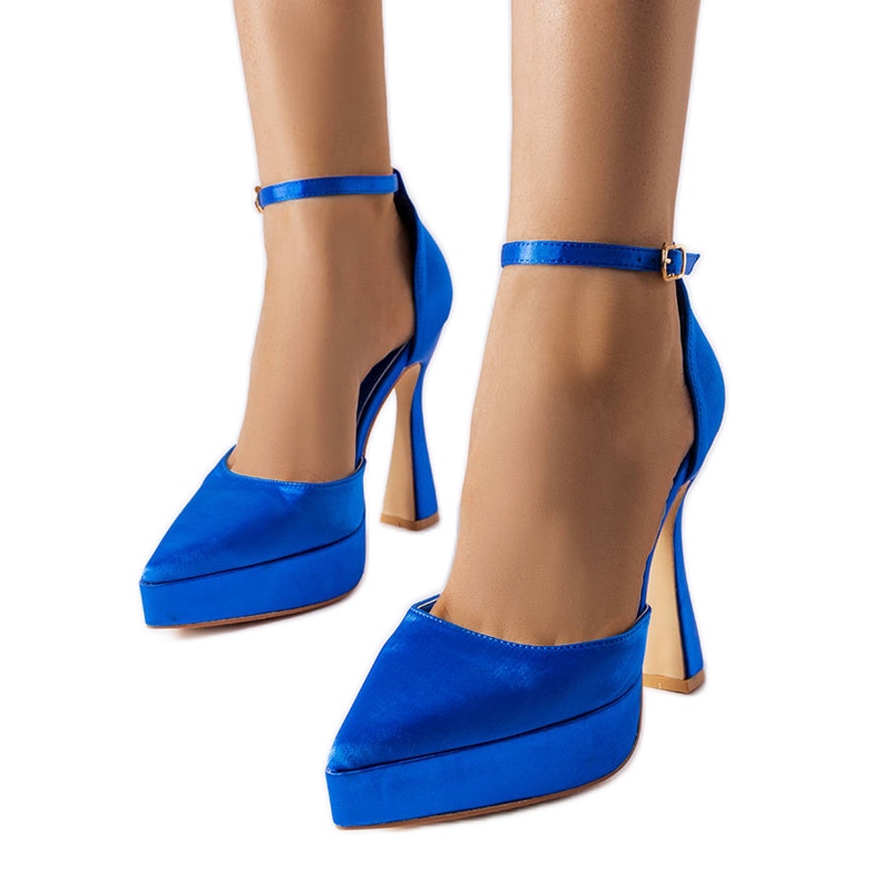 Blaue Pumps mit hohem Absatz von Lowell