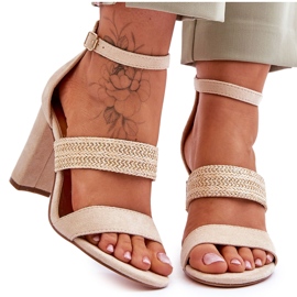 Wildledersandalen mit geflochtenen Absätzen Beige Roselia