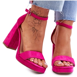Modische Fuchsia Merila Square Heel Wildledersandalen rosa