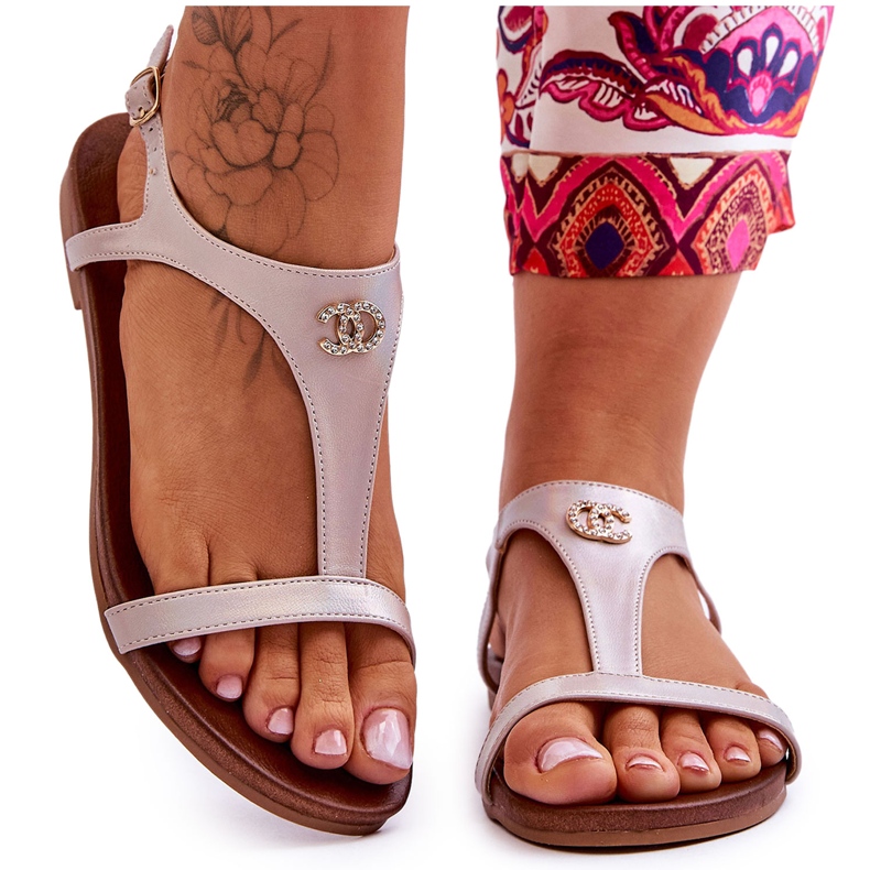 Flache Sandalen mit Dekoration S.Barski KV-5541-45 Beige