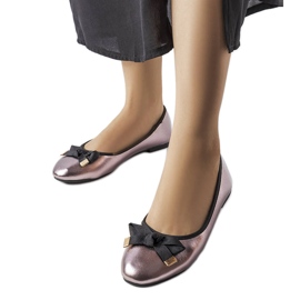Ballerinas in Silbermetallic mit Boro-Schleife