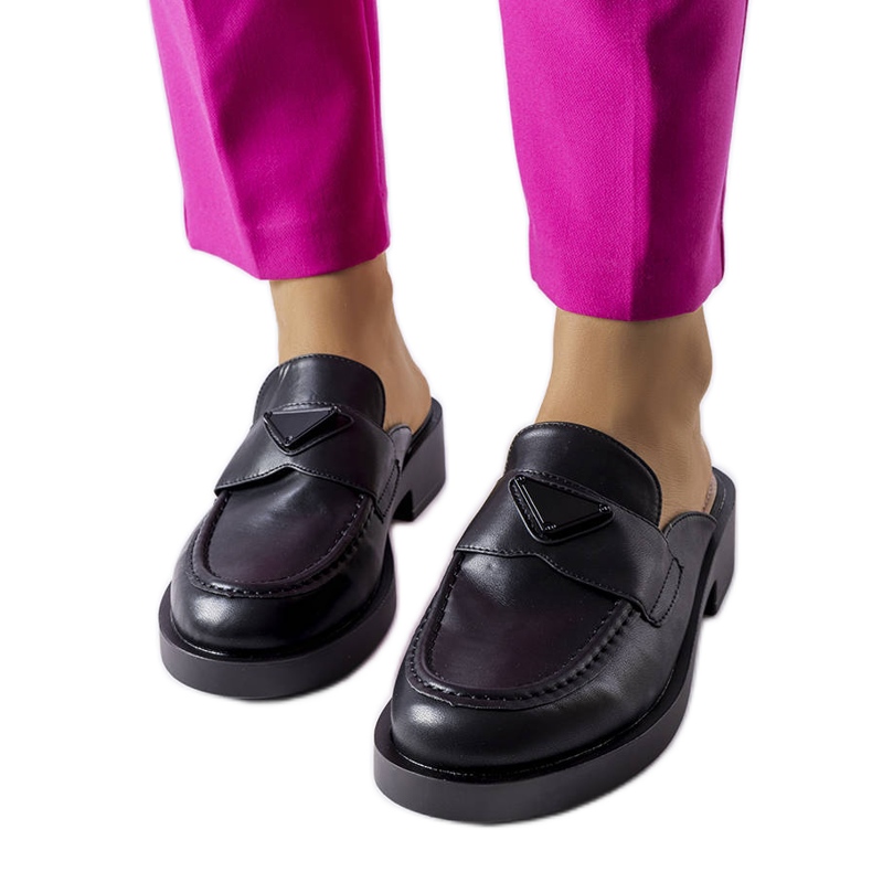 Schwarze Pantoletten mit integrierter Spitze von Berkshire