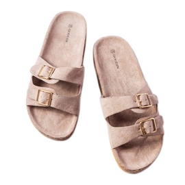 Braune Pantoletten mit Korksohle von Cincinna