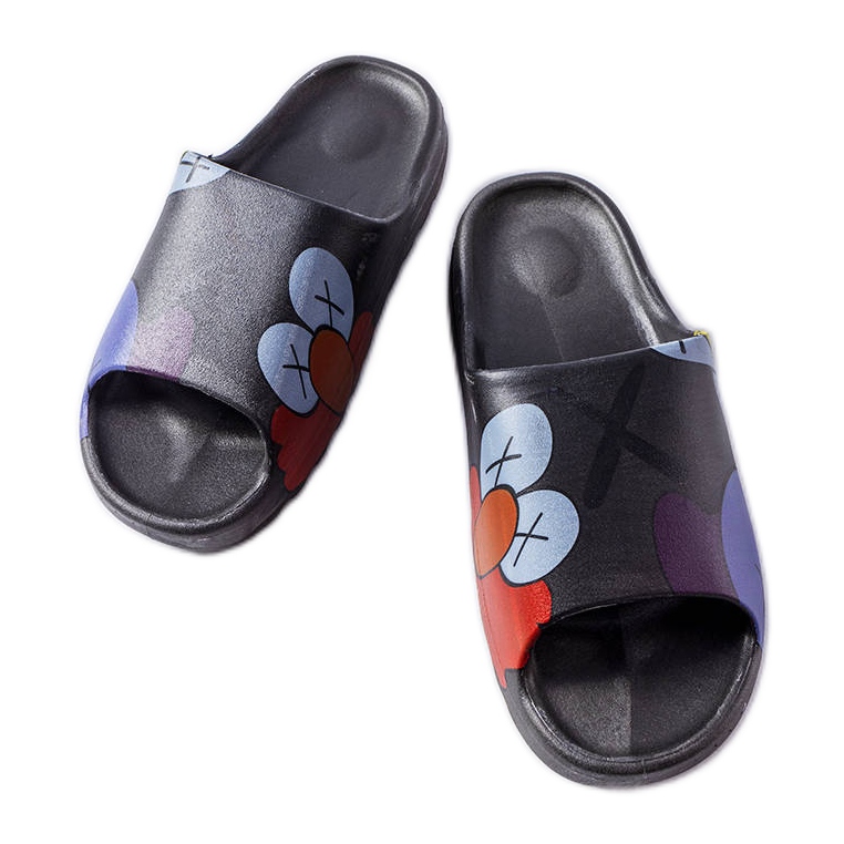 Schwarze Pantoletten mit Profil und Aufdrucken