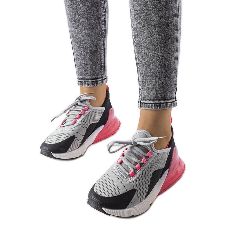 Graue Sport-Sneaker von Court