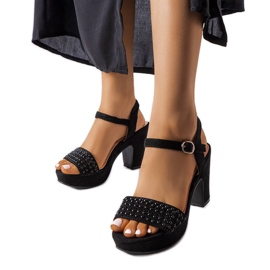 Schwarze Oakridge-Blocksandalen