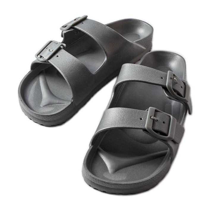 Graue Gummipantoffeln mit Schnallen von Eugene