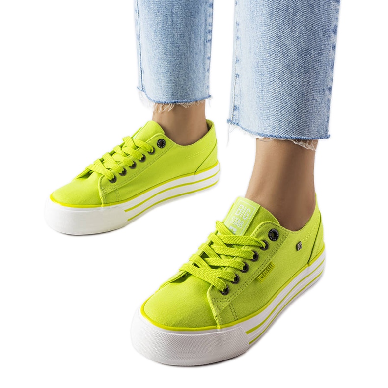 Grüne Sneakers auf der Plattform Big Star HH274057