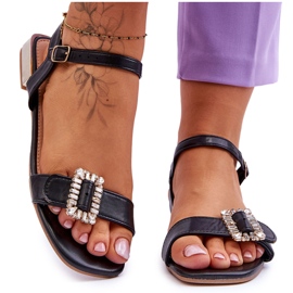 Flache Sandalen mit goldenen Absätzen in Schwarz von Mindley