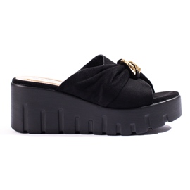 Schwarze Sandaletten mit hohem Keilabsatz von Shelovet