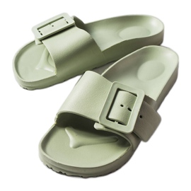 Grüne Gummipantoffeln mit Schnalle von Nelm