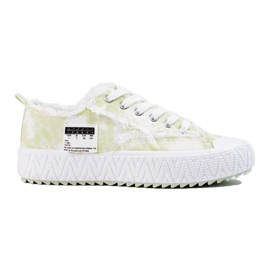 Weiße und grüne Plateau-Sneaker von Shelovet