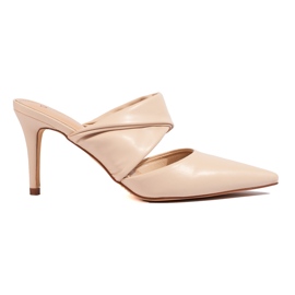 Beigefarbene Sandalen mit Stilettoabsatz von Shelovet