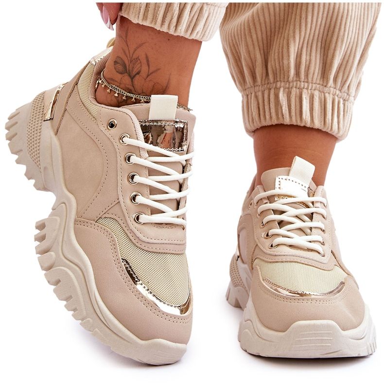 Klassische Plateau-Sneakers in Beige – Need It
