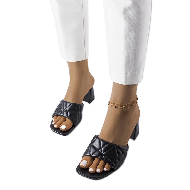 Schwarze Sandaletten von Merley