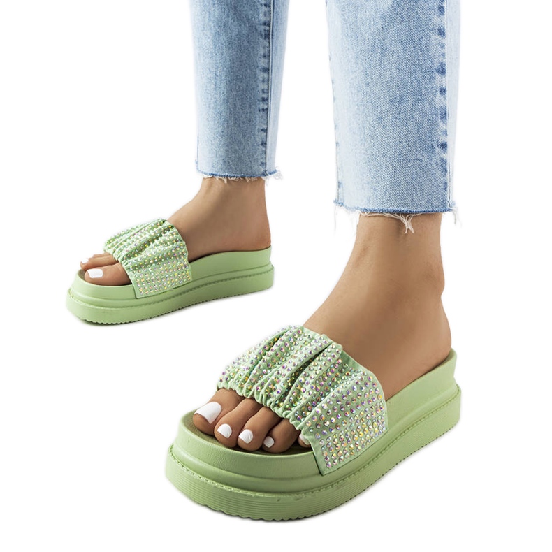 Grüne Sandalen mit Zirkonia von Franet