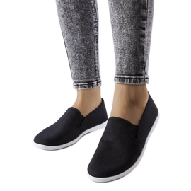 Schwarze Textil-Sneaker von Quincy