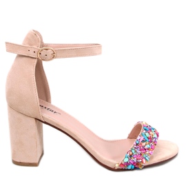 BM Sandaletten „Valentine“ mit beigefarbenen Absätzen und Steinabsätzen