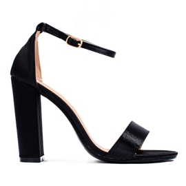 Schwarze Shelovet-Sandalen mit hohen Absätzen