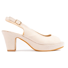 Wildledersandalen mit bequemem Absatz Shelovet beige