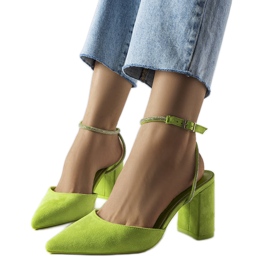 Grüne Pumps von Stella