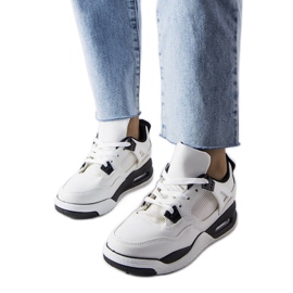 Weiße Sneaker aus Malas kombinierten Materialien