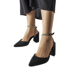 Schwarze Pumps von Stella