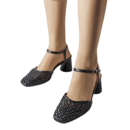 Schwarze durchbrochene High-Heel-Sandalen von Werina