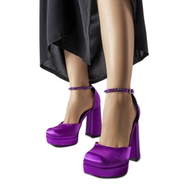 Inna Lila Pumps mit hohen Absätzen von Elida