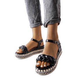 Schwarze Plateausandalen von Katrin