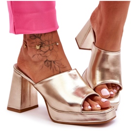 WS1 Goldene Livesa-High-Heels aus Leder