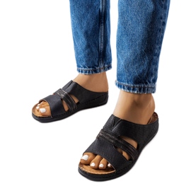 Schwarze leichte Keilsandaletten von Oliwia