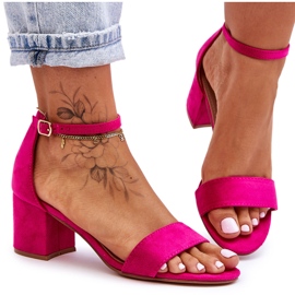 Fuchsiafarbene Flitterwochen-Wildleder-Klassiker-Sandalen mit niedrigem Absatz rosa