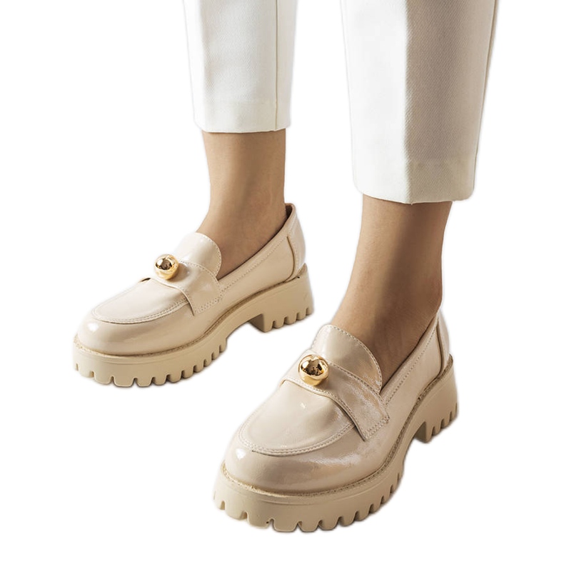 Inna Beige lackierte Schuhe von Stella